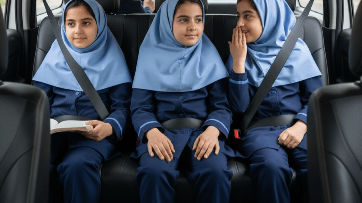 آرامش خیال والدین: راهنمای جامع انتخاب سرویس مدارس دخترانه با راننده خانم ️